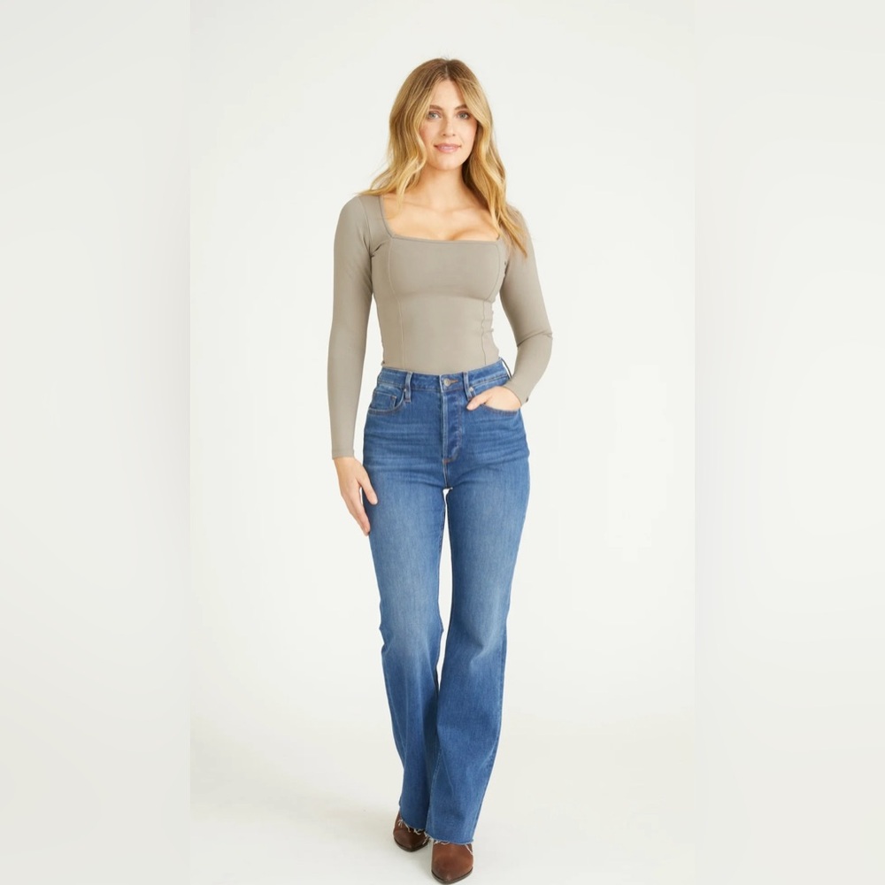 NWT Vigoss Royce 70s Stovepipe Jeans